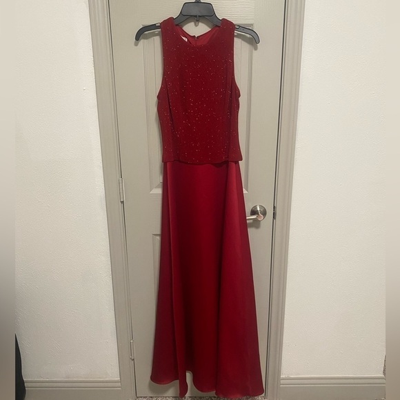 Patra Dresses & Skirts - Patra Red Sparkly Top Satin Skirt Formal Dress sz 8